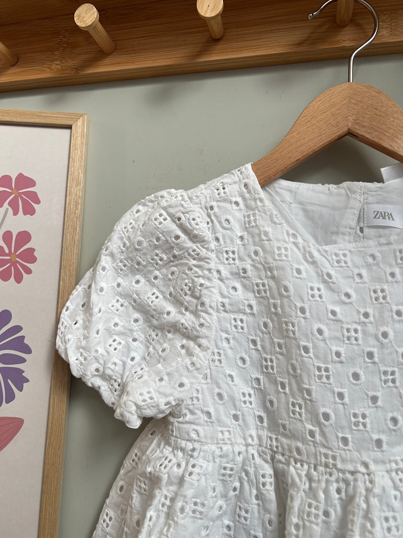 Le guide complet pour organiser le dressing de son enfant de 0 à 8 ans