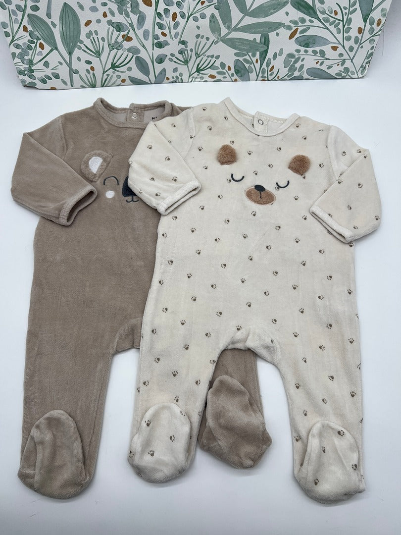 Lot 2 pyjamas 1 pièce en velours mixte Kiabi - 6 mois - Marron & beige - Ourson - Garçon ou fille