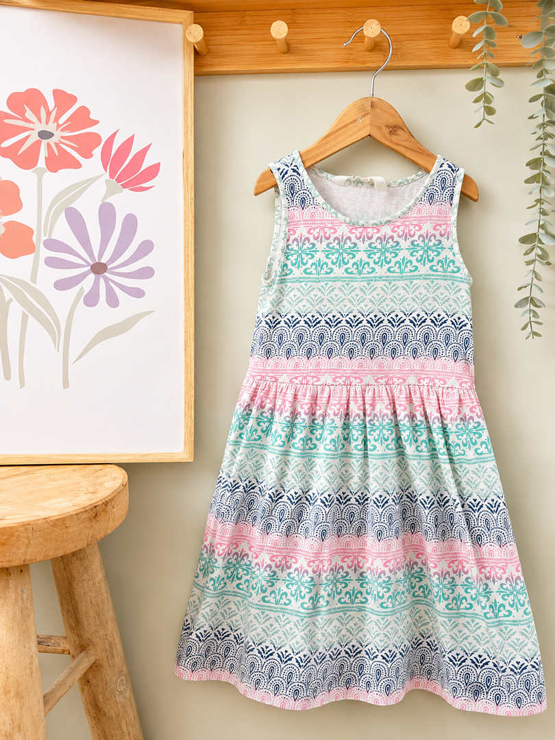 Robe fille H&m 6 ans 7 ans 8 ans rose d'été sans manches motif