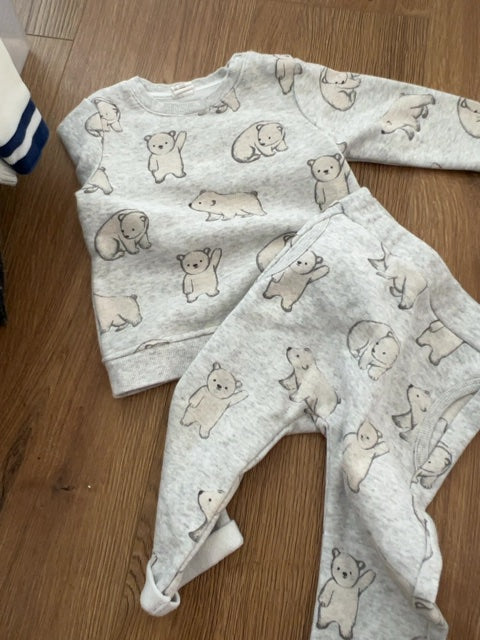 Ensemble pull et pantalon mite H&m gris ours hiver fille ou garçon - correspond à du 18 mois