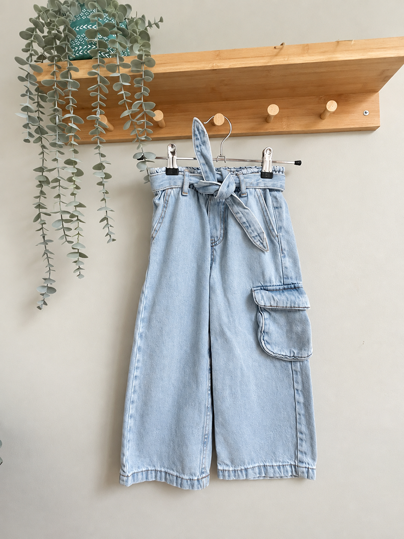 Jean large style cargo Kiabi fille bleu clair taille 4 ans mi-saison
