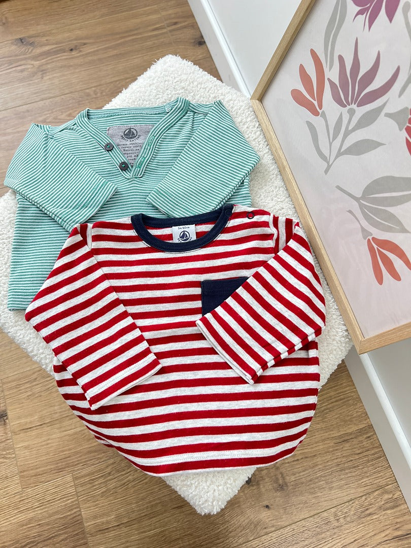 Lot 2 T-shirts Petit Bateau 3 mois garçon Rayures Vert et Rouge Manches Longues