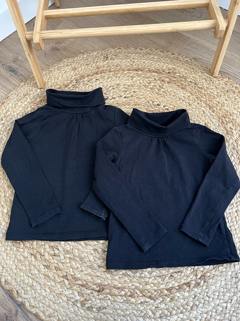 Lot 2 cols roules fille H&m noirs manches longues hiver 4 ans