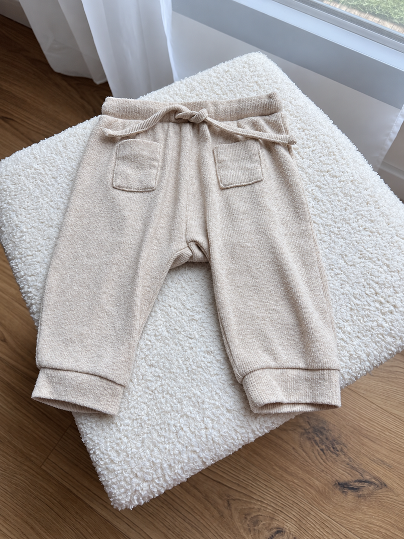 Pantalon jogging mixte Kiabi beige 6 mois mi-saison garçon ou fille