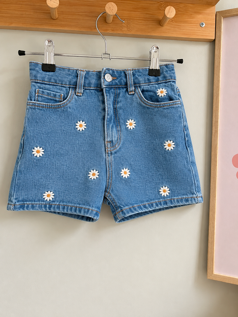 Short jean fille Vertbaudet 6 ans bleu broderie fleurs été