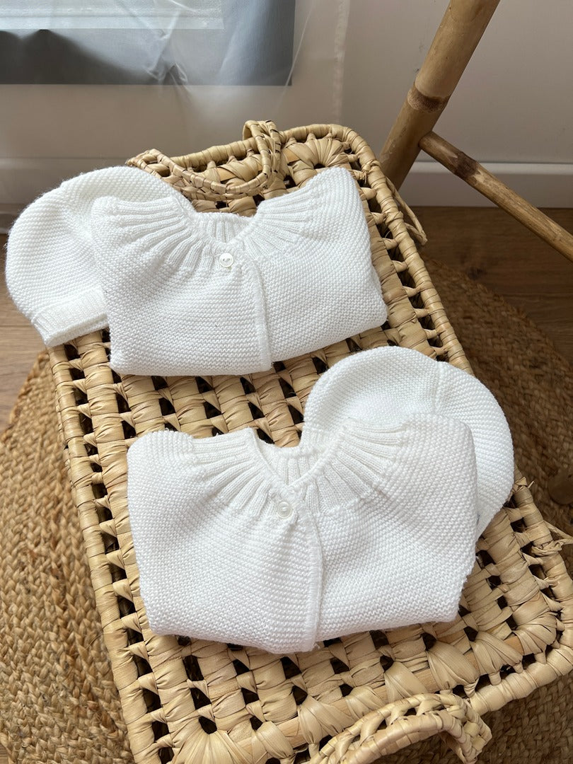 Lot 2 ensemble gilet & bonnet blanc Layette Naissance 1 mois mixte fille ou garçon