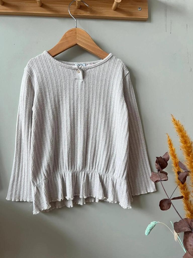 T-shirt Zara Fille 4/5 ans – Haut mode enfant fille