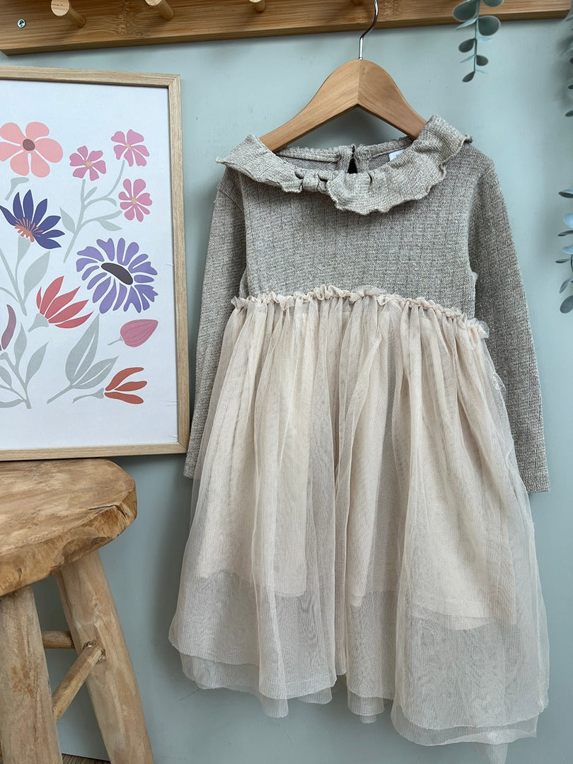 Robe de fête fille Zara - 4-5 ans / 110 cm - Beige - État : Excellent