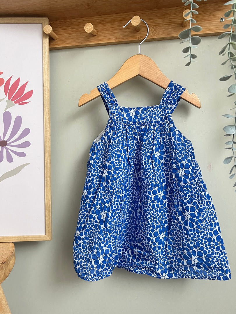 Robe d'été fille Absorba bleue à motifs 18 mois sans manches