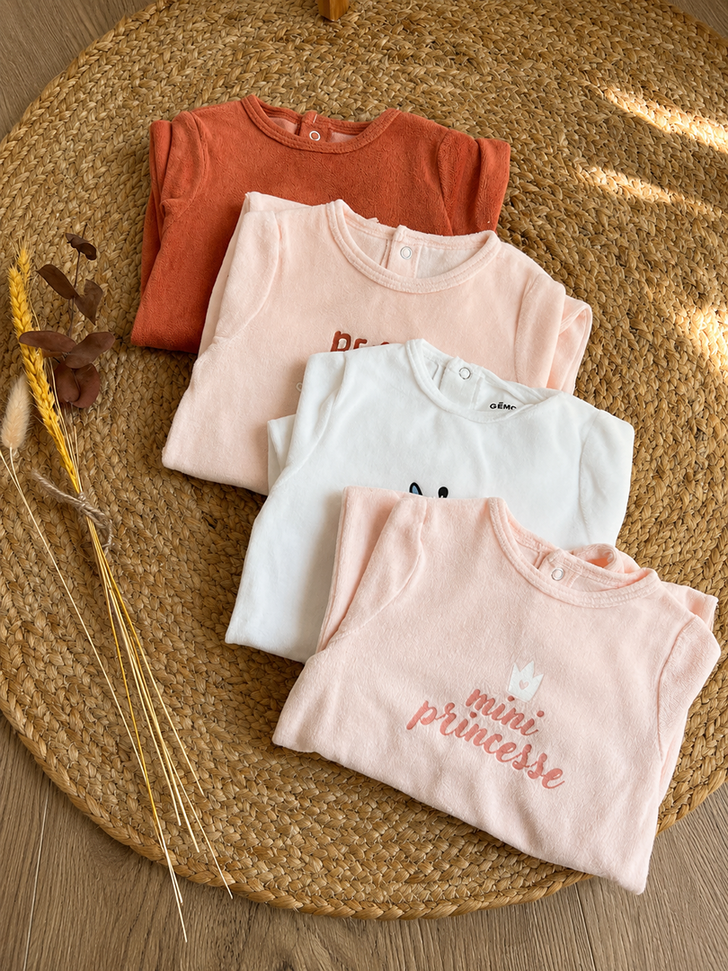 Lot 4 pyjamas velours rose blanc Gémo fille 12 mois hiver