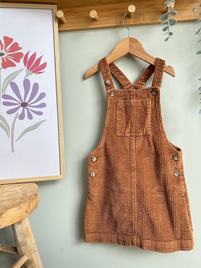Robe salopette fille Kiabi 6 ans velours côtelé marron hiver