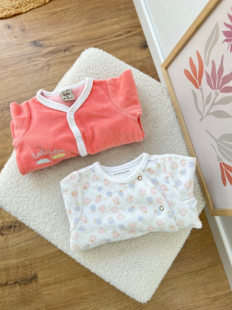 Lot 2 pyjamas 1 pièce velours fille 3 mois Vertbaudet boite à malice hiver