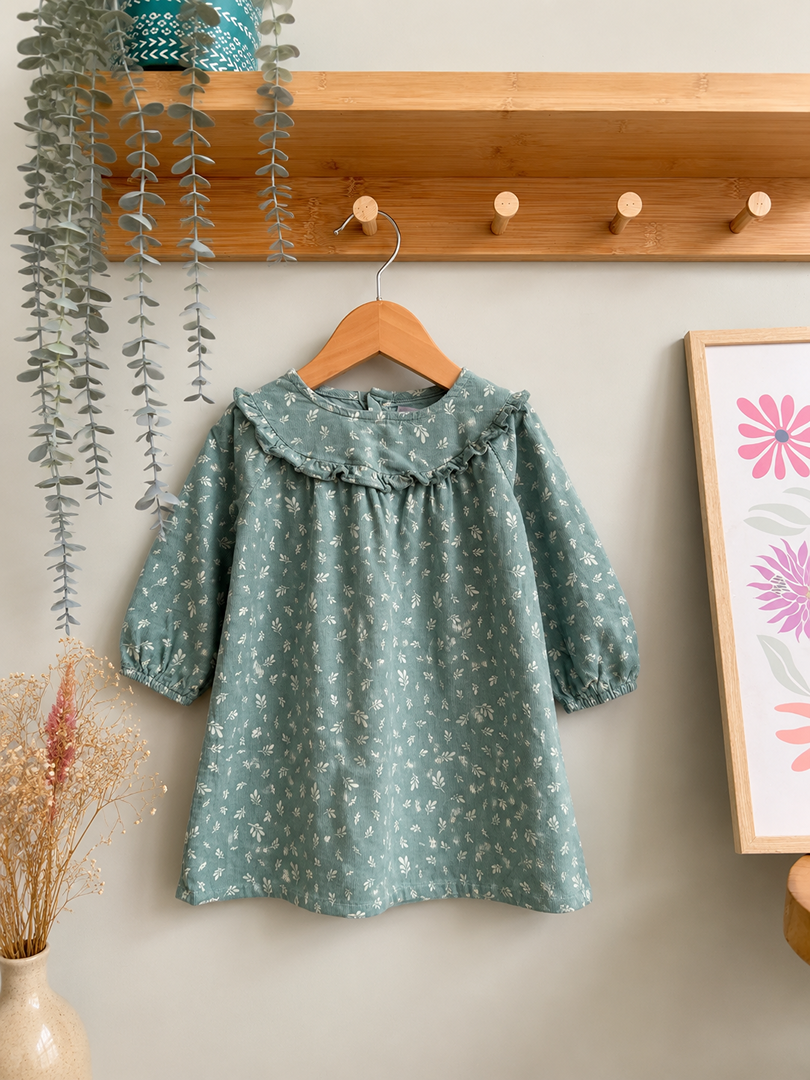 Robe velours côtelé fille Primark 9 mois 12 mois 80cm verte manches longues mi-saison