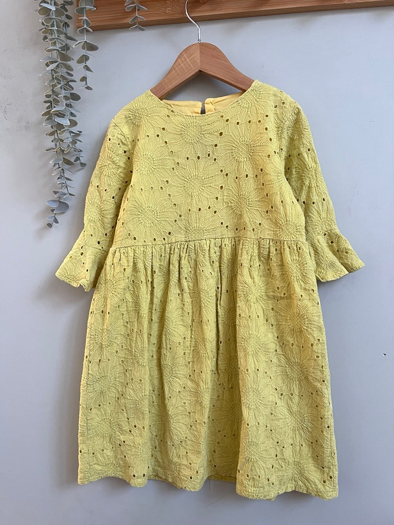 Robe fille broderie anglaise jaune manches longues mi-saison 8 ans