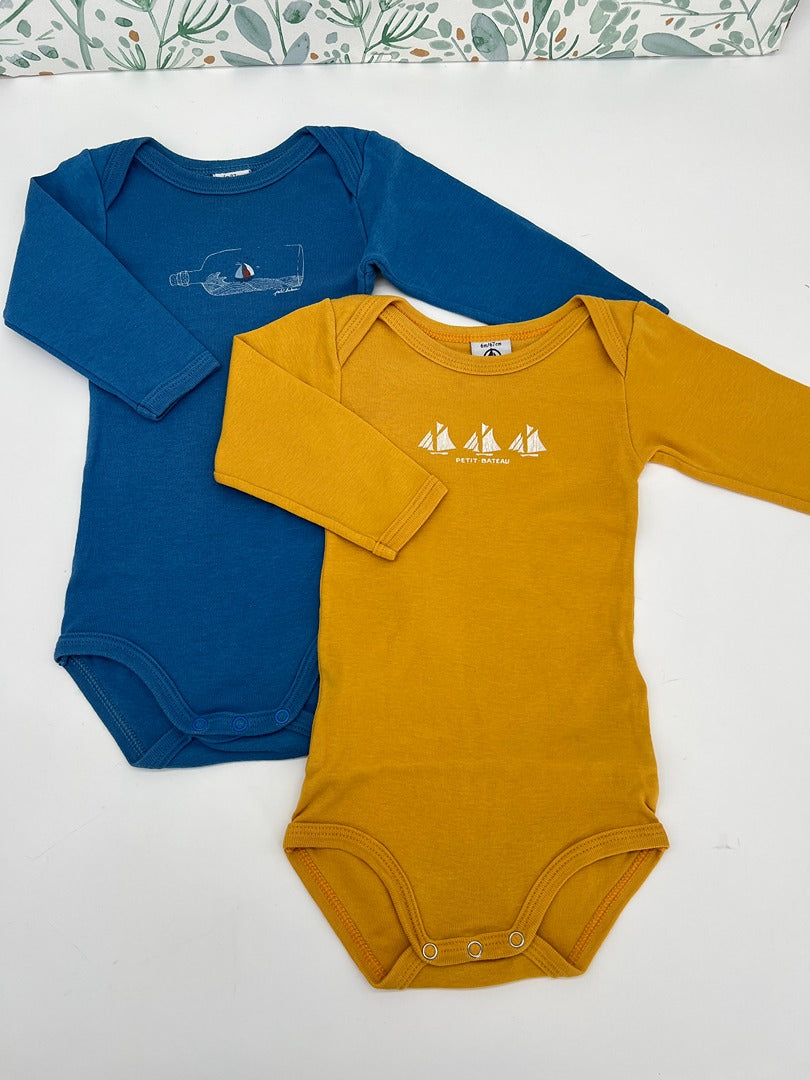 Lot 2 bodies garçon Petit Bateau 6 mois bleu ocre manches longues col Us