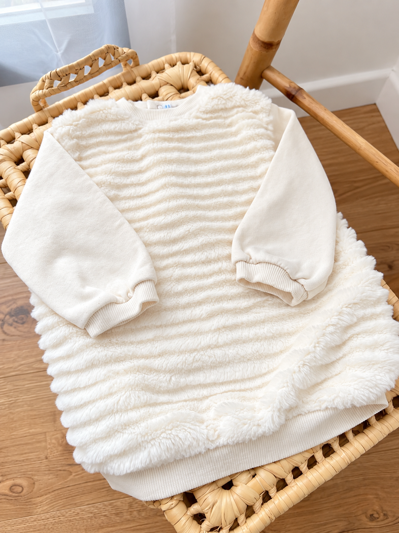 Robe fille hiver beige Mayoral manches longues correspond à du 2 ans