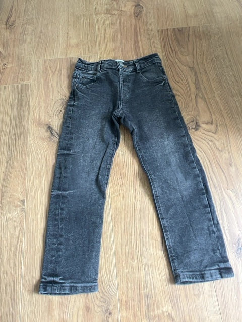 Jean garçon Zara gris 5 ans mi-saison