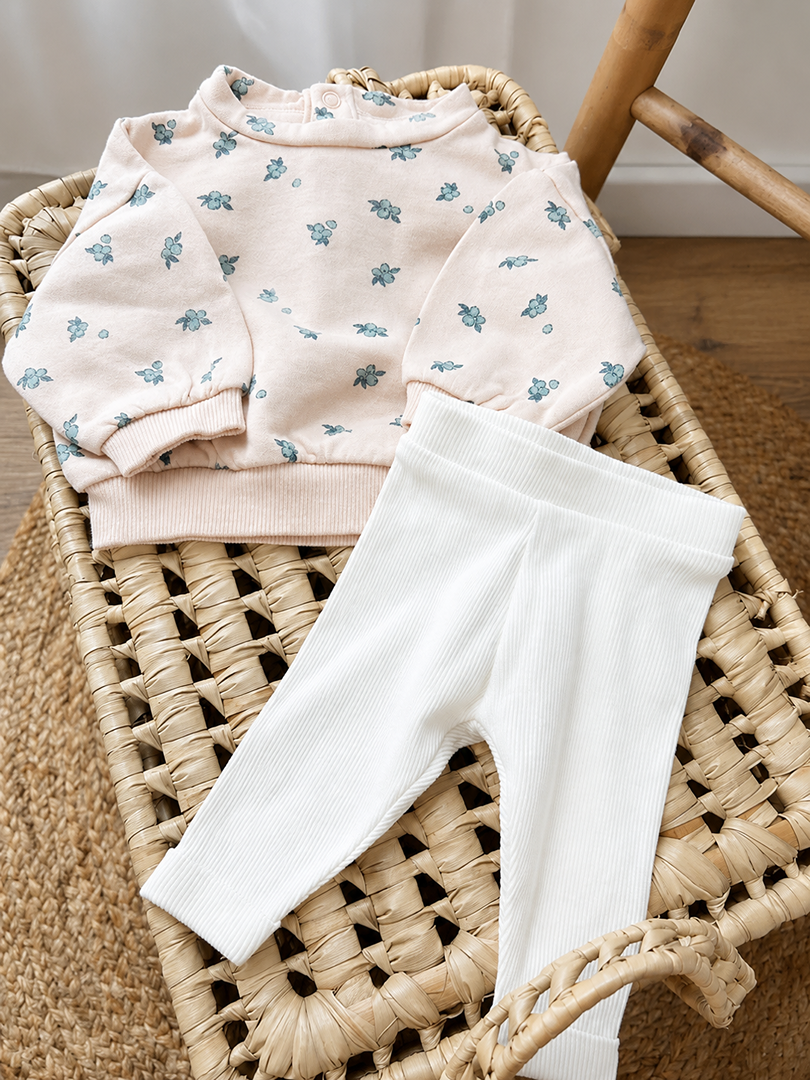 Ensemble Kiabi & Tao fille 1 mois mi-saison pull sweat fleuri legging côtelé