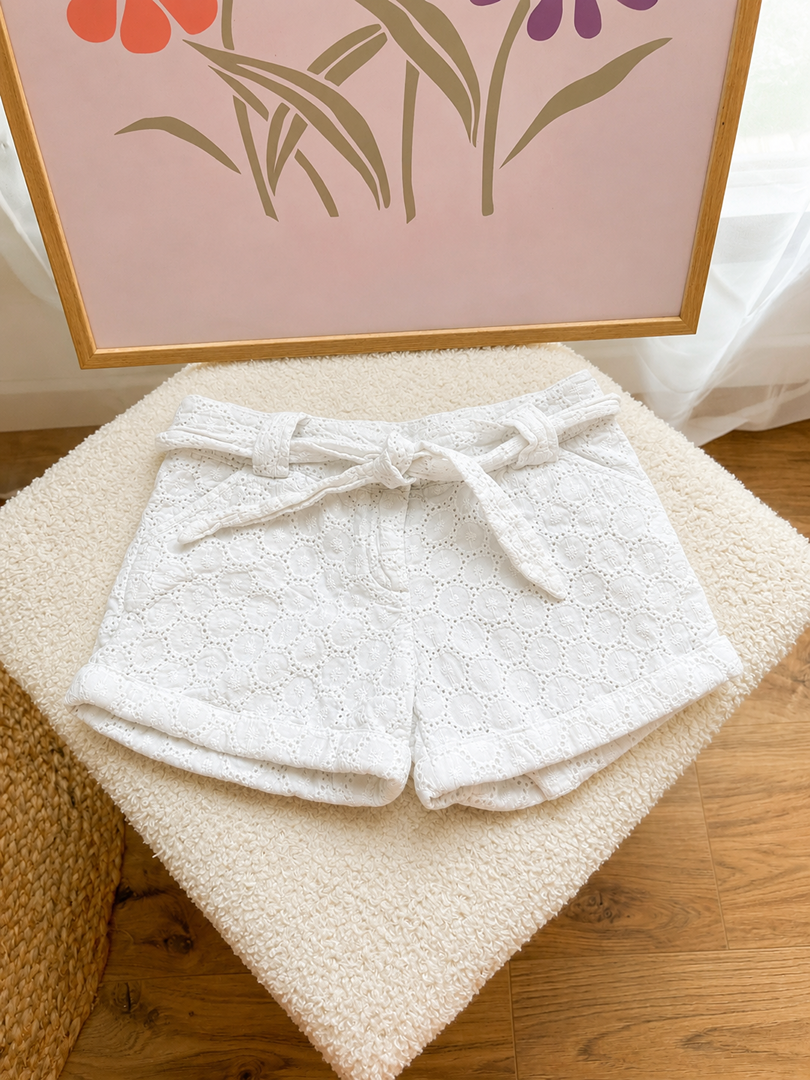 Short blanc en broderie anglaise Cyrillus fille 6 ans été